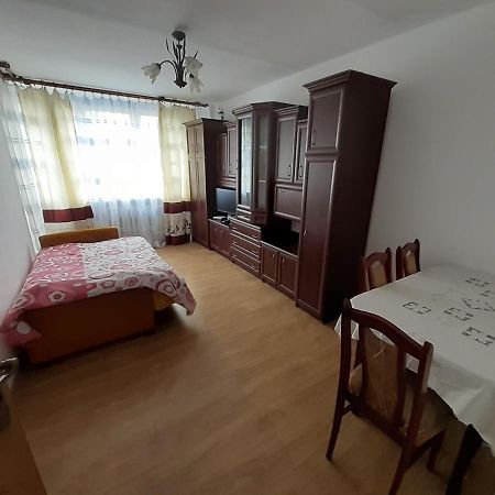 Centrum Zlote Tarasy Metro Rondo Onz Balkon Apartman Varsó Kültér fotó