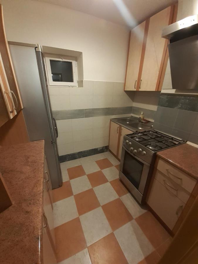 Centrum Zlote Tarasy Metro Rondo Onz Balkon Apartman Varsó Kültér fotó