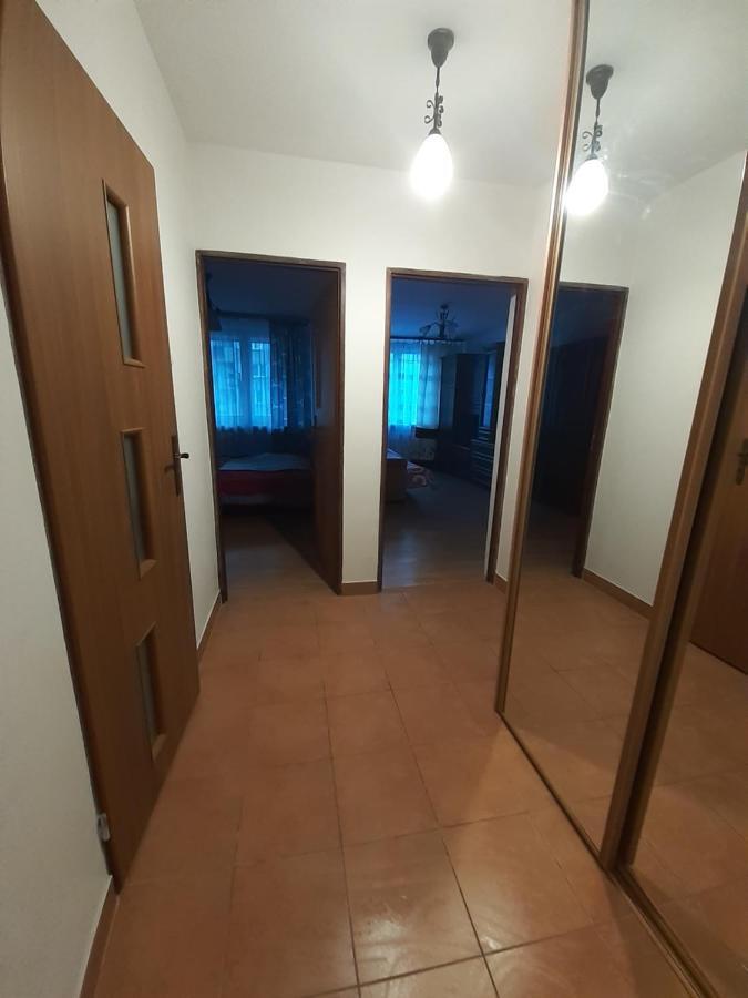 Centrum Zlote Tarasy Metro Rondo Onz Balkon Apartman Varsó Kültér fotó