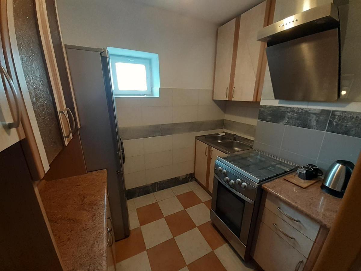 Centrum Zlote Tarasy Metro Rondo Onz Balkon Apartman Varsó Kültér fotó