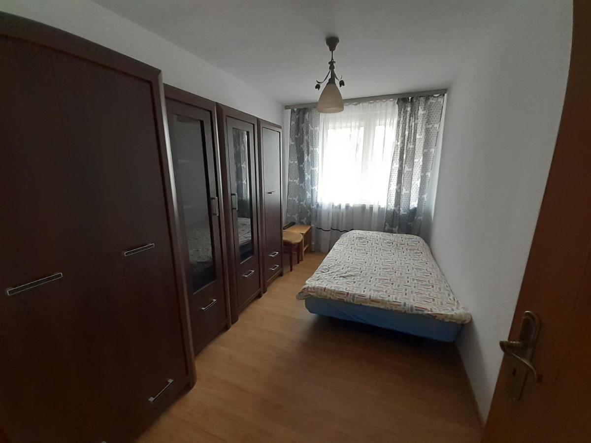 Centrum Zlote Tarasy Metro Rondo Onz Balkon Apartman Varsó Kültér fotó
